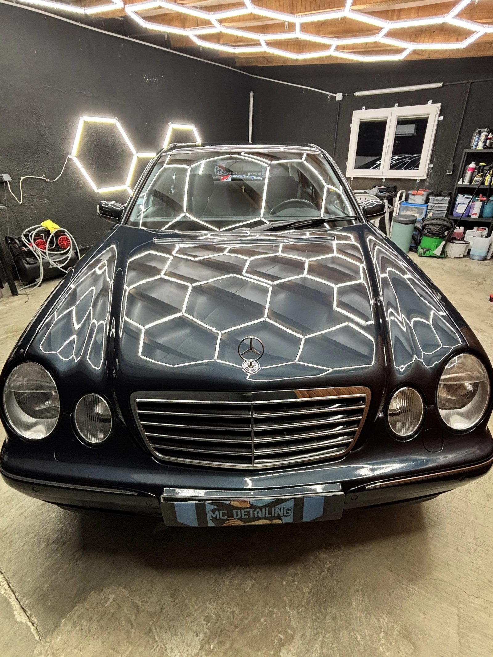 Mercedes Classe E après polissage MC Detailing