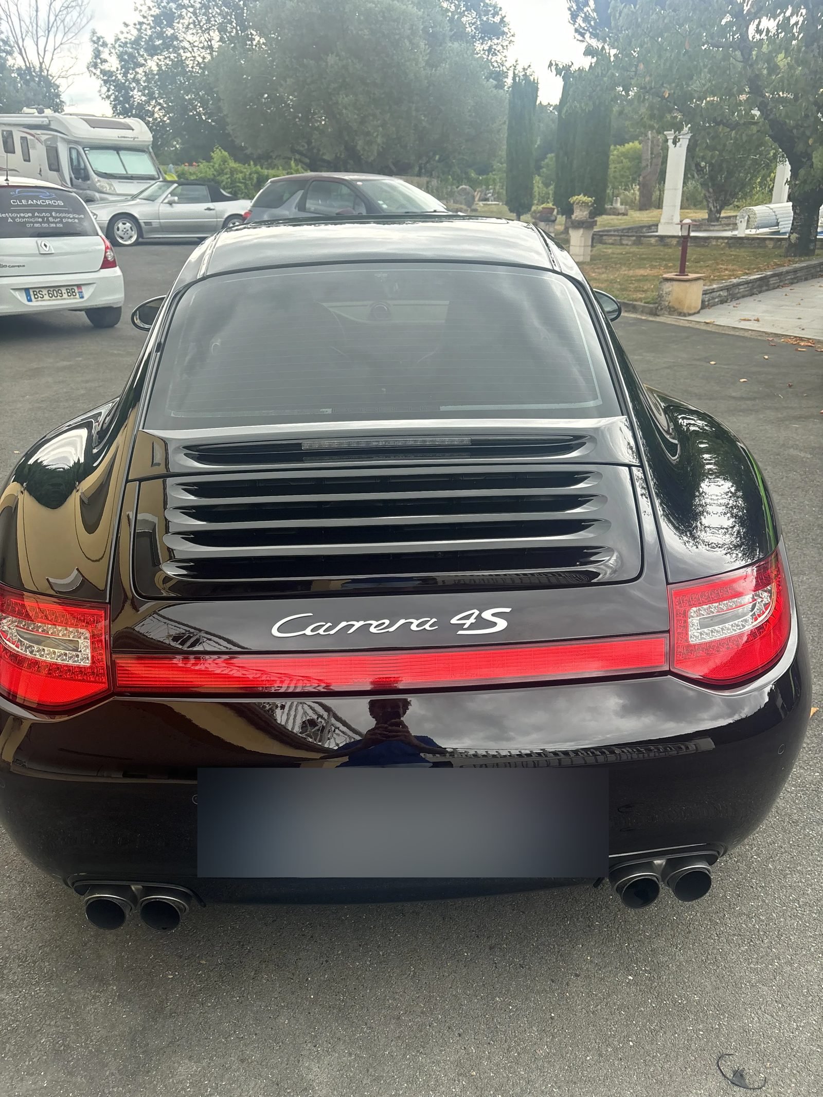 Porsche 911 Carrera 4S noire, vue arrière après polissage MC Detailing