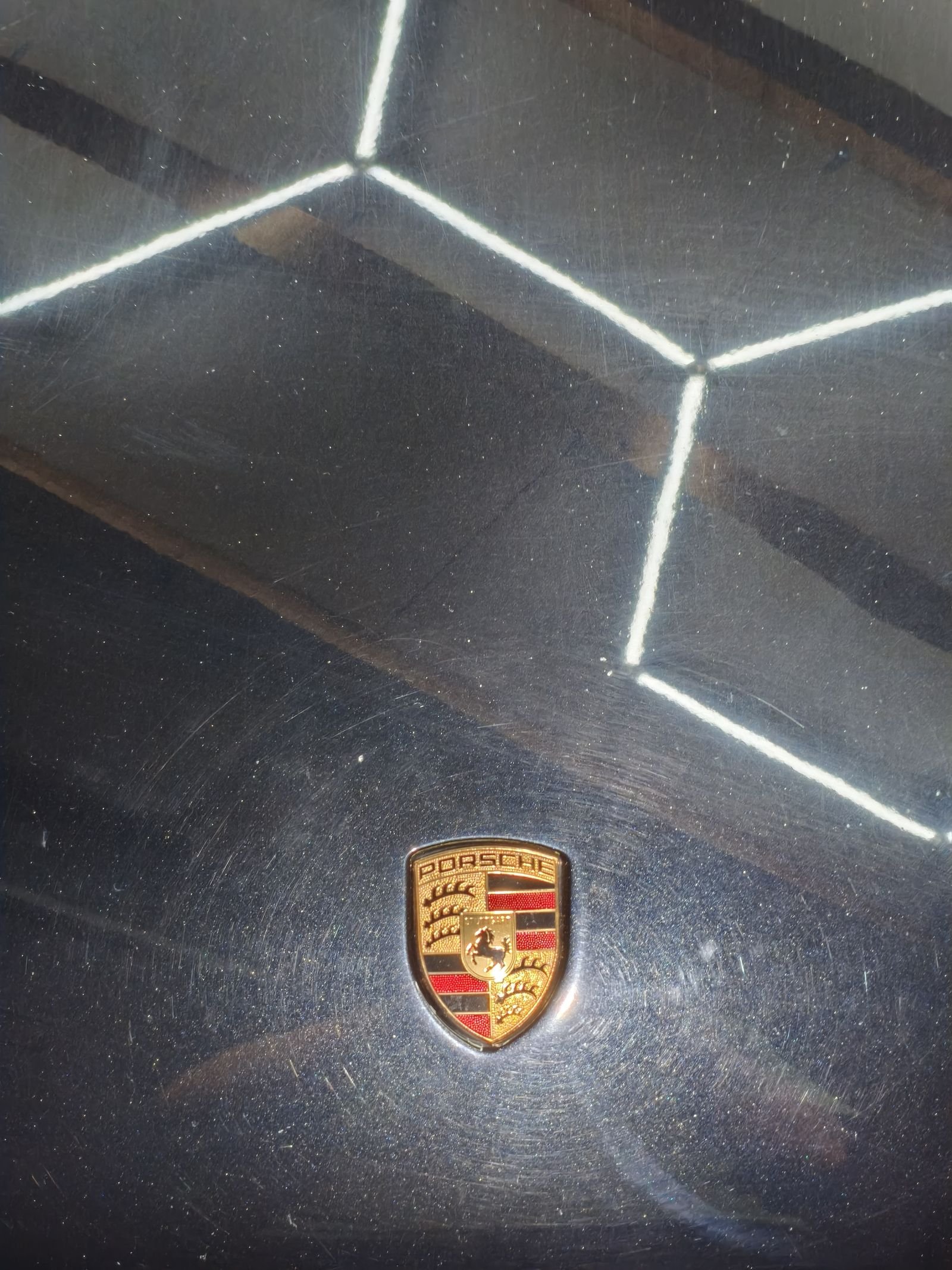 Capot Porsche avant polissage one step MC Detailing